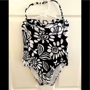 NWT- Ladies One-Piece Swimsuit- Size L